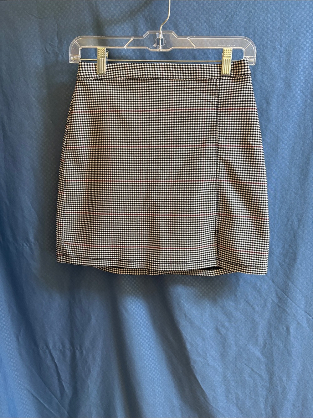 Hollister Black & White With Red Accent Check Mini Skirt